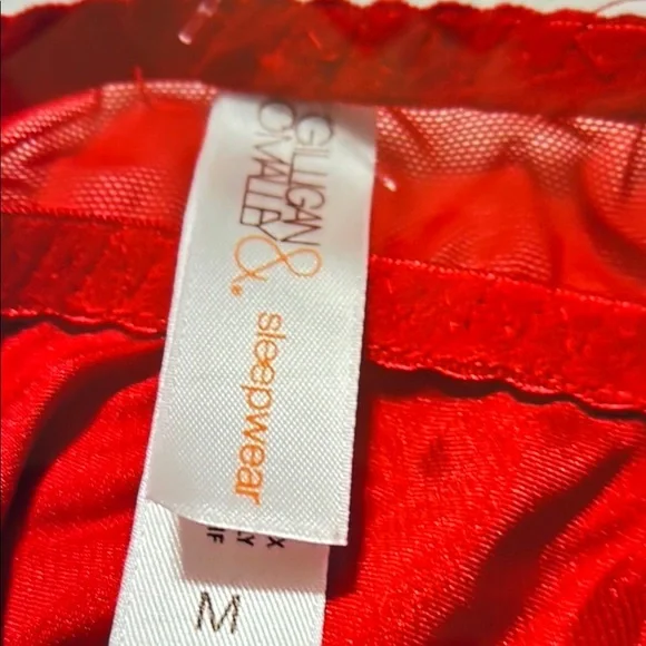 ❣️5 for 25.00 Gilligan & O'Malley Red and Black lingerie - Picture 2 of 4